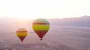 Ballonfahrt über der Wüste
